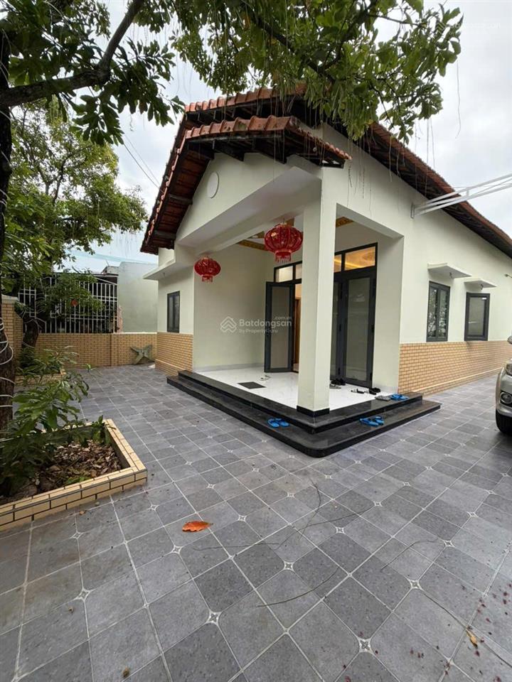 Bán nhà vườn hòn nghê vĩnh ngọc dt 304m2 có thổ cư, đường 5m, full nội thất, sẵn sổ, giá 6,9 tỷ