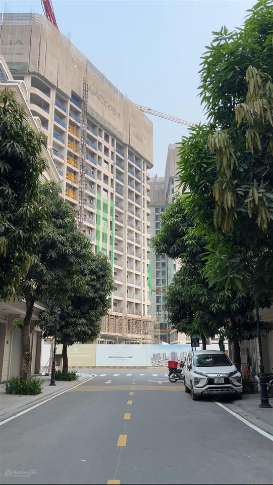 Shop sao biển 2 mặt tiền trước chung cư,vincom hiệu suất dòng tiền 6,5%, 152tr/m2  0946 455 ***