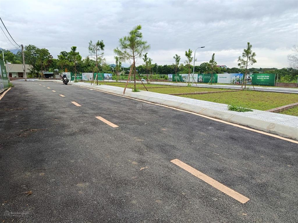 Bán đất sát quốc lộ 21 phú cát 100m2 đường ô tô tránh gần đại học cmc, gtvt y tế nhỉnh 2 tỷ