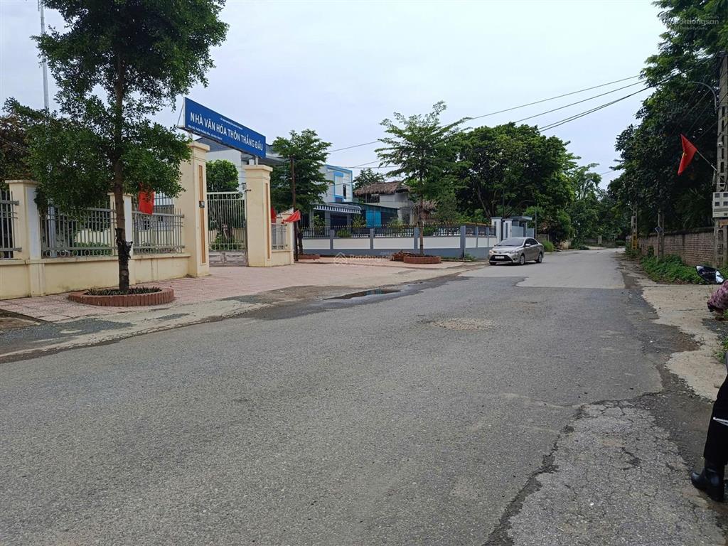 Bán đất sát quốc lộ 21 phú cát 100m2 đường ô tô tránh gần đại học cmc, gtvt y tế nhỉnh 2 tỷ