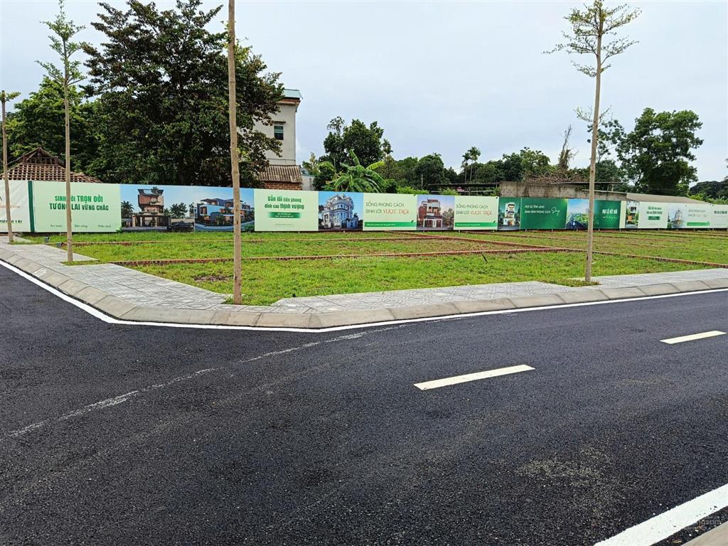 Bán đất hòa lạc 100m² sổ đỏ tiền mua chung cư đổi lấy nhà có sân, để ô tô, từ 2 tỷ