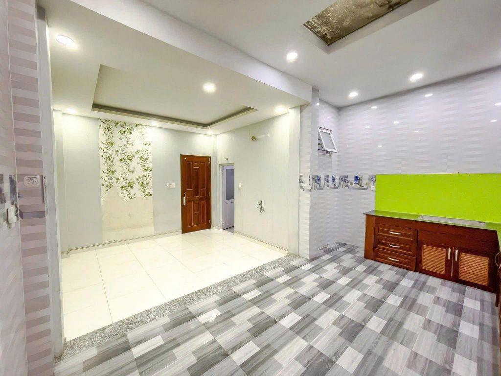 🔥 TÒA NHÀ MẶT TIỀN HÀ HUY GIÁP – SỞ HỮU LÀ KHAI THÁC ĐƯỢC NGAY 🔥