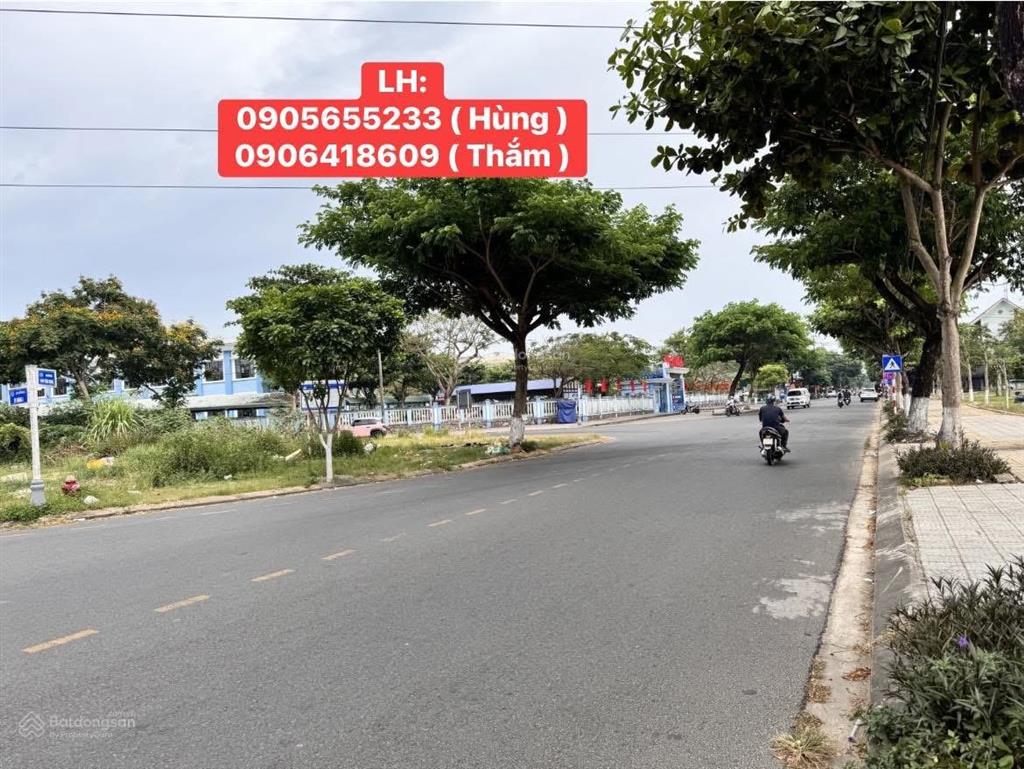 Còn 1 lô đẹp duy nhất, vị trí cực hiếm lô góc đẳng cấp  ngay hồ văn tiến dũng