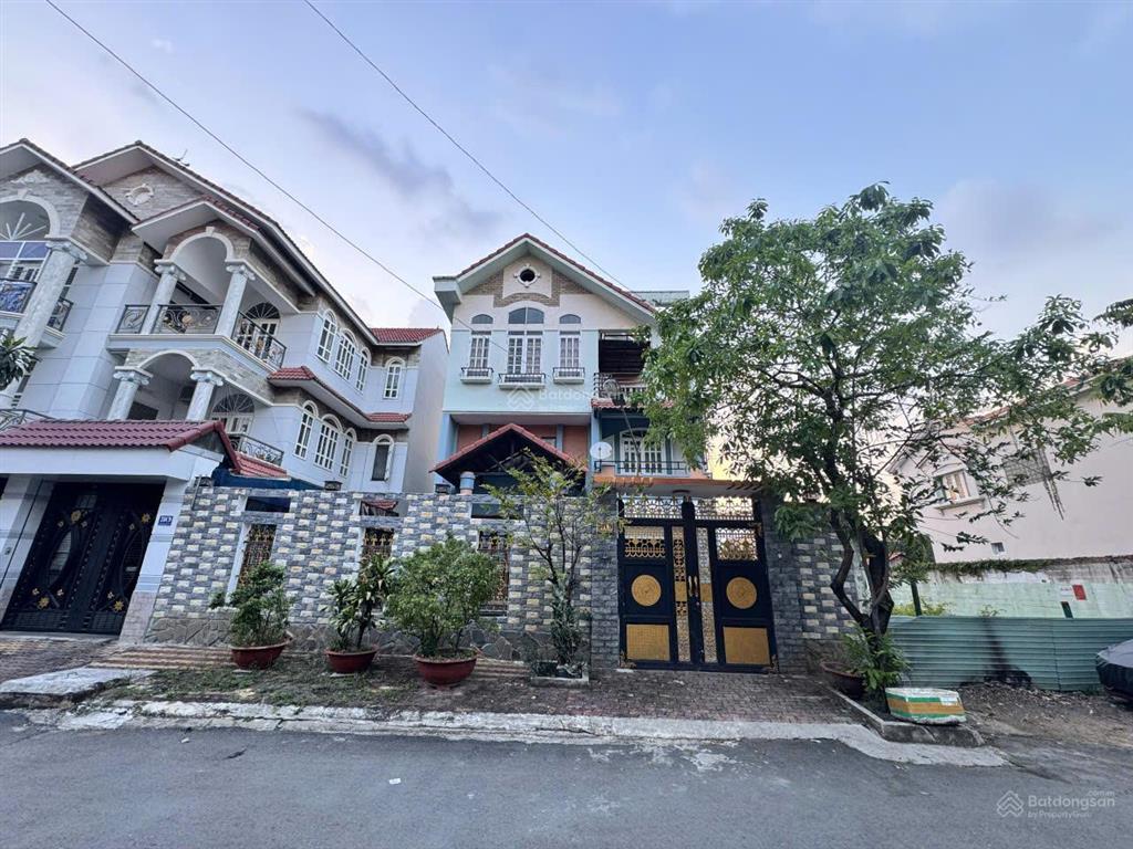 Cho thuê biệt thự 350m2 tại khu nam long, giá ưu đãi 35 triệu vnd
