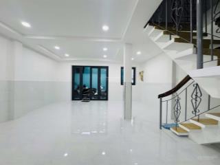 Kèo thơm  ngay chợ thủ đức  50m2  nhà 2 tầng sổ bao đẹp  giá 4.2 tỷ
 gồm trệt + lầu  3 pn2vs