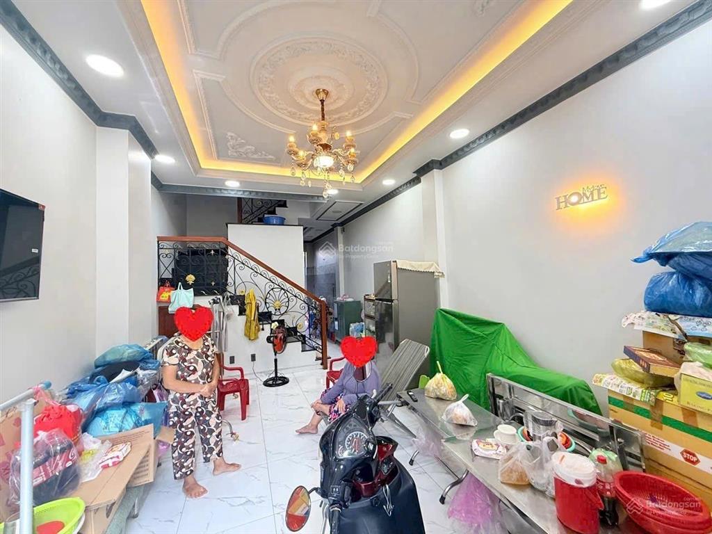Nhà ngon 4 tầng ngay chợ thủ đức giá 8t diện tích 64m 4m x 16m
công năng 4pn3vs