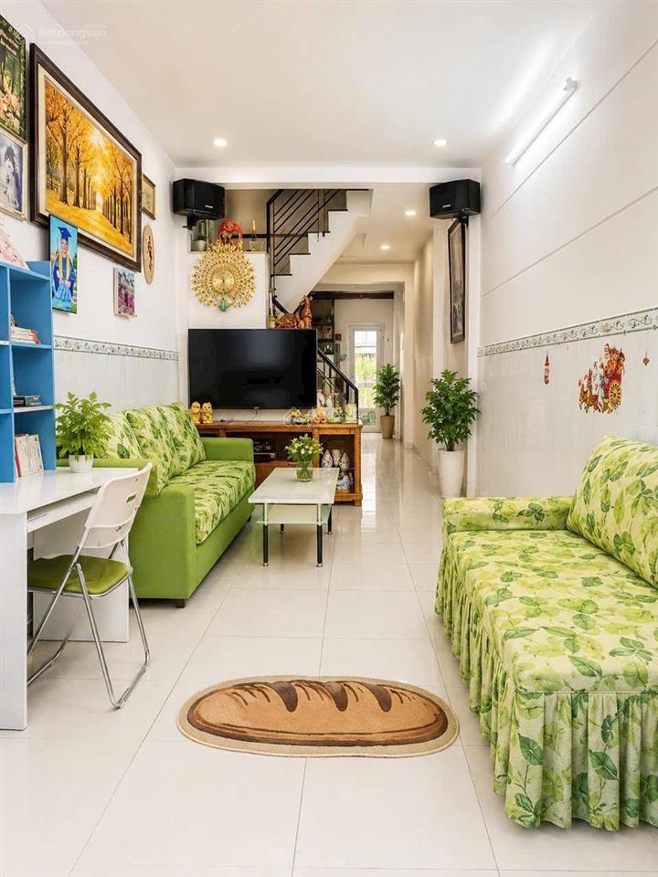 Nhà ngon, btct 2 tầng linh tây sát phạm văn đồng chỉ 59m2, 3.5 tỷ, 2pn 2vs