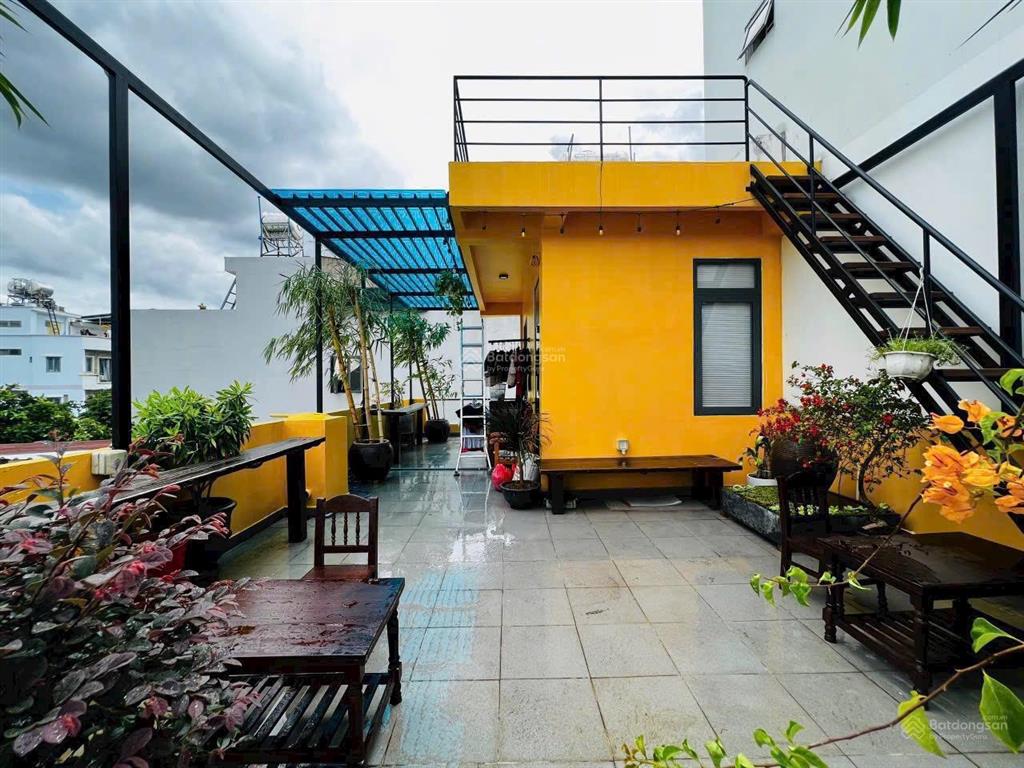 Mặt tiền kinh doanh khu vip himlam linh chiểu sát vincom thủ đức  giá 8 tỷ. 3 tầng 81m2 2pn3vs