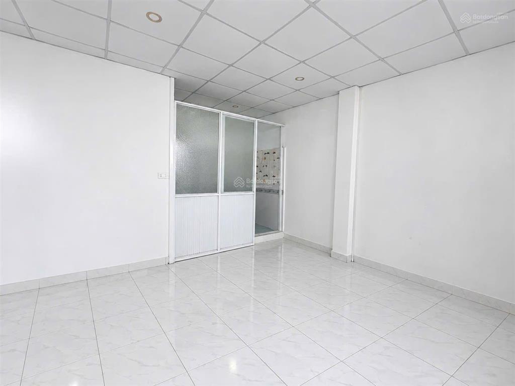 Kha vạn cân hiệp bình chánh  20.5m2  3 tầng  3 phòng  3.75 tỷ thông số vàng ngang 4m dài 5.5m