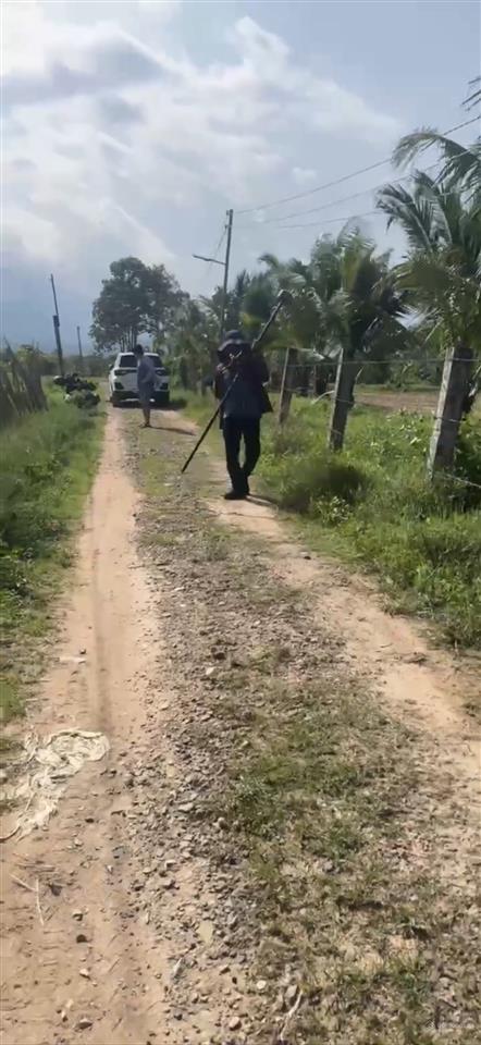 Chủ cần bán đất cây trồng thôn 2 hàm liêm diện tích 1573m2, giá chỉ 460 triệu