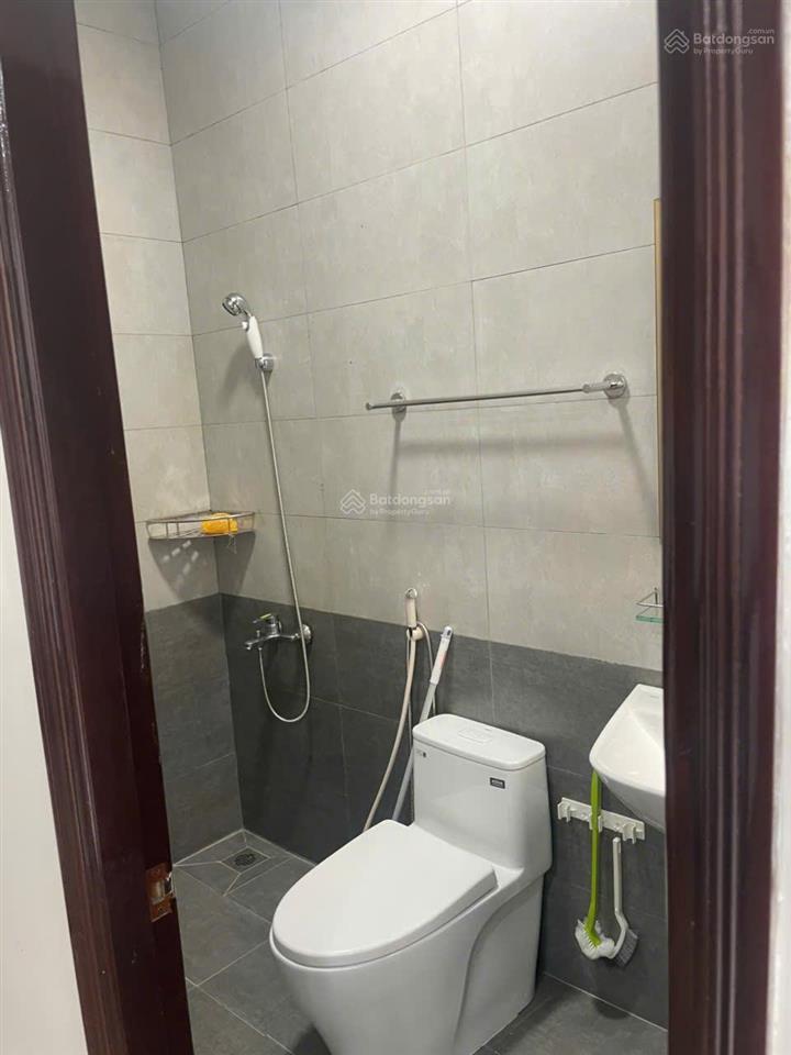Cho thuê nhà riêng tại lý phục man, 26 triệu, 60m2, 4pn, 5wc, nhiều tiện ích, tốt 0966 827 ***