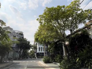 Kd thất bại cần bán ngay nhà mặt phố kdc kim sơn quận 7