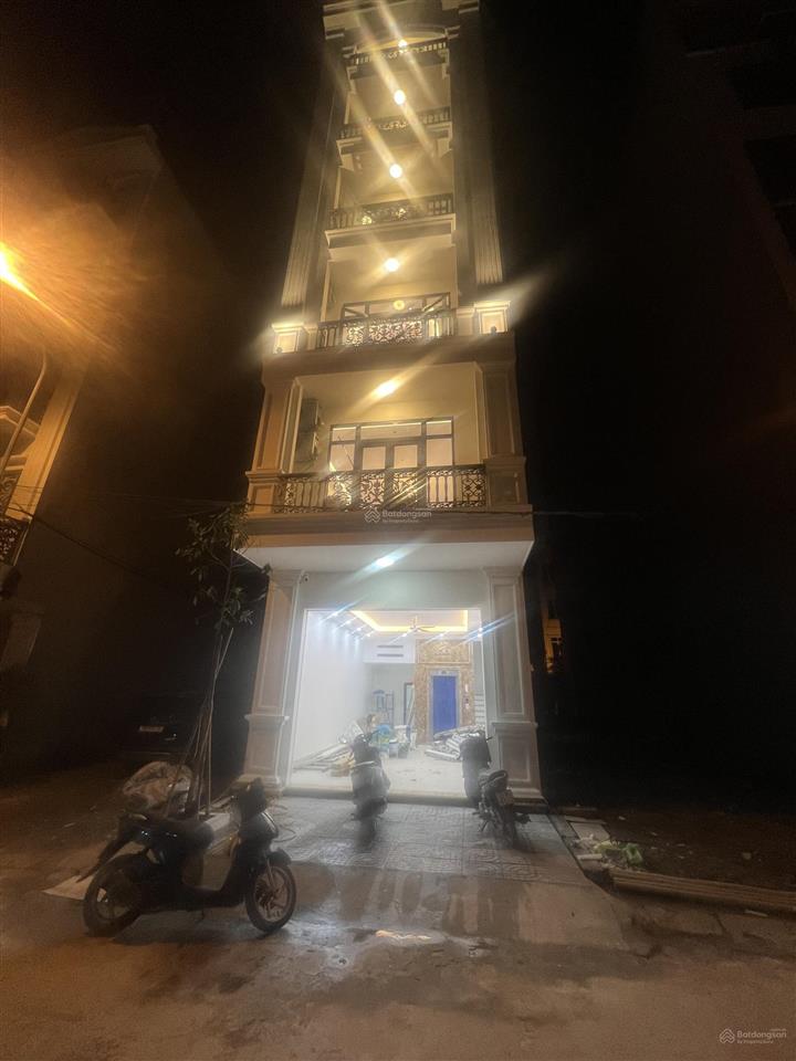 Bán nhà la khê hà đông khu cổng đồng 50m ô tô vào nhà 7 tầng thang máy giá 15,5tỷ * kinh doanh đĩnh