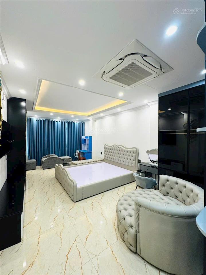 Siêu phẩm tây mỗ  nam từ liêm , 35m2 * 5tầng thang máy * giá 8tỷ ,ngõ 3 gác , ô tô đỗ cách 20m .
