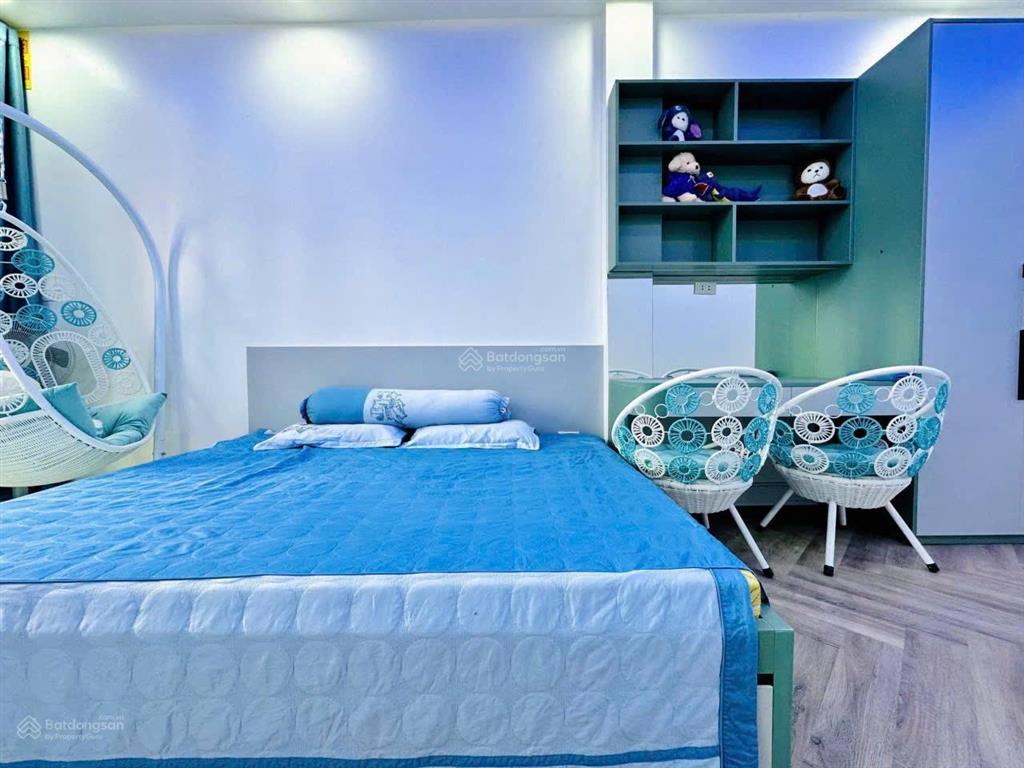 Siêu mẫu xa la hà đông 30m * 7tầng thang máy * giá 9tỷ ful nội thất , 2 oto tránh kinh doanh đĩnh .