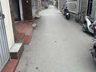 Hoa hậu vạn phúc hà đông , 35m2 * 5tầng * giá nhĩnh 7tỷ ful nội thất , ngõ nhà nước thông thoáng .