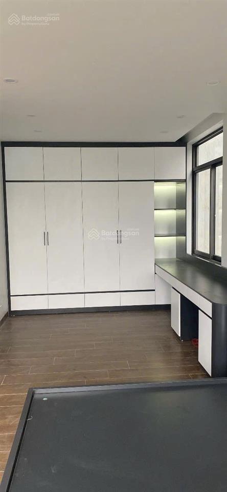 Bán nhà tô hiệu hà đông 42m, 5 tầng thang máy, full nội thất, giá chỉ 10tỷ * khu dân trí cao .