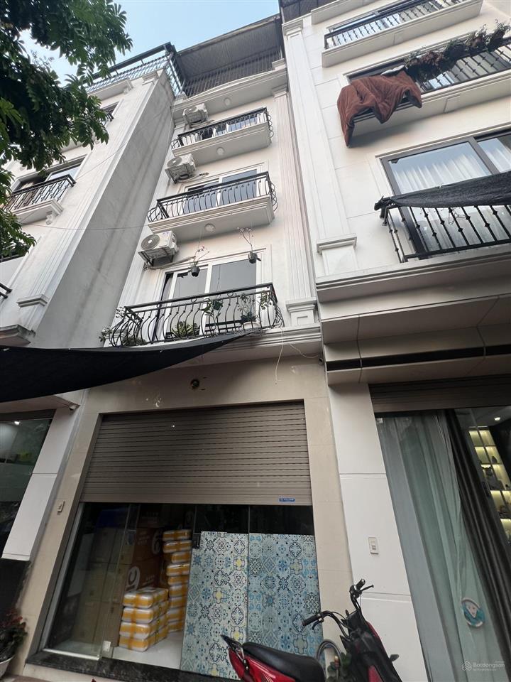 Bán nhà văn quán hà đông 40m, 5 tầng thang máy, full nội thất, giá chỉ 8 tỷ * khu dân trí cao .