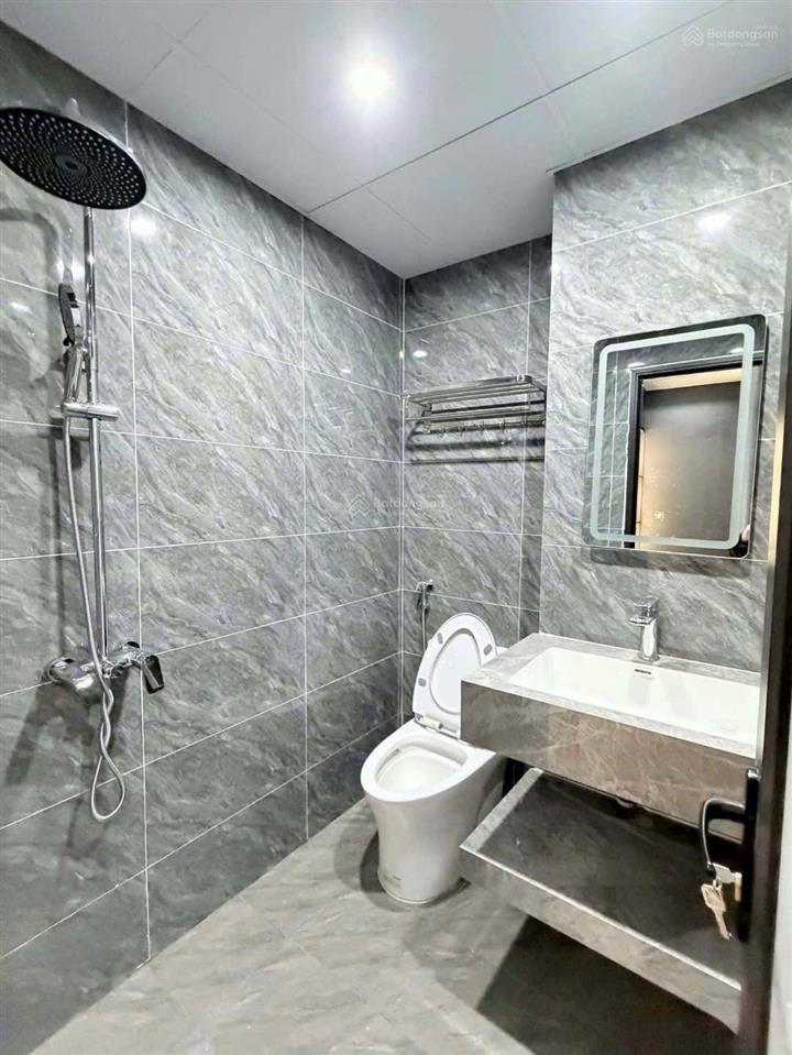 Bán nhà hà trì hà đông 35m, 5 tầng ô chờ thang máy, full nội thất, giá chỉ 7 tỷ, mặt ngõ thông.