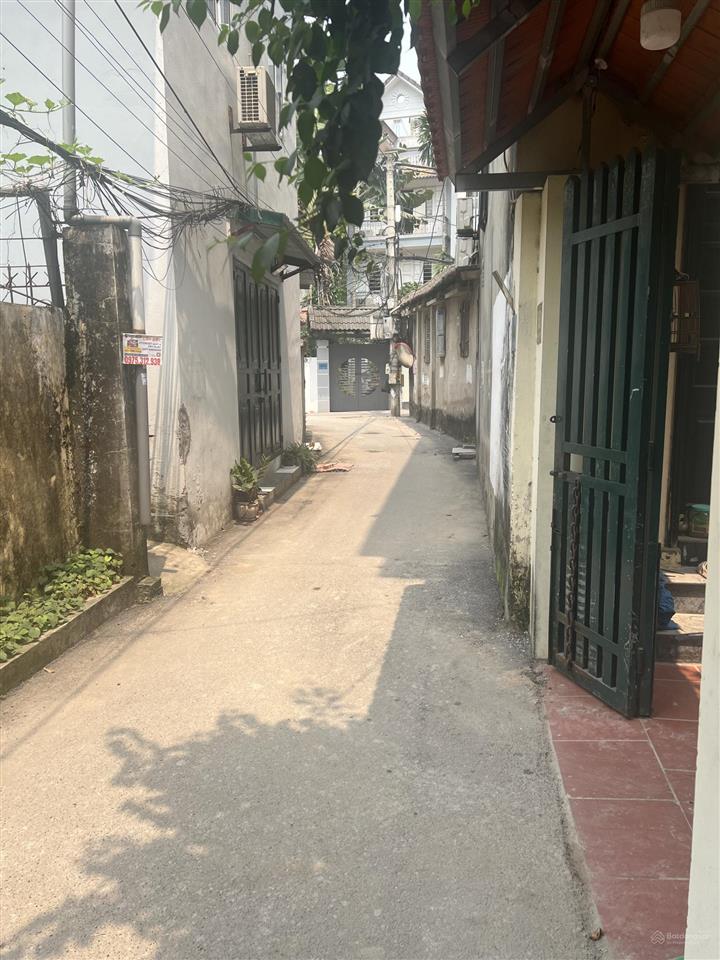 Bán nhà hà trì hà đông 35m, 5 tầng ô chờ thang máy, full nội thất, giá chỉ 7 tỷ, mặt ngõ thông.