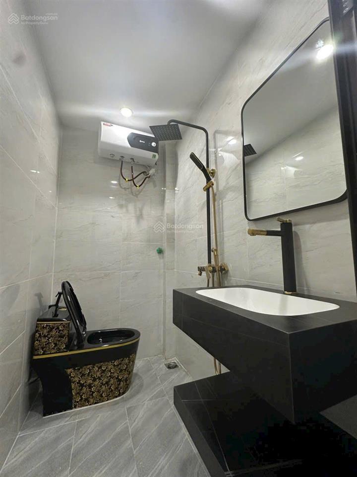 Siêu hoa hậu khu đô thị văn phú hà đông, 90m2 * 5 tầng thang máy* 18tỷ, 3 ô tô tráh, kinh doanh.