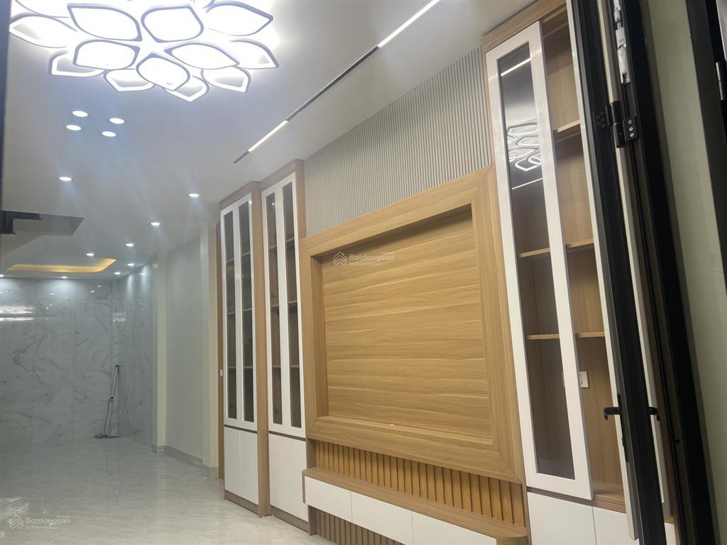 Siêu phẩm mặt phố quang trung hà đông, 58m2 * 3 tầng * 10.5tỷ, 3 ô tô tránh nhau, kinh doanh đỉnh