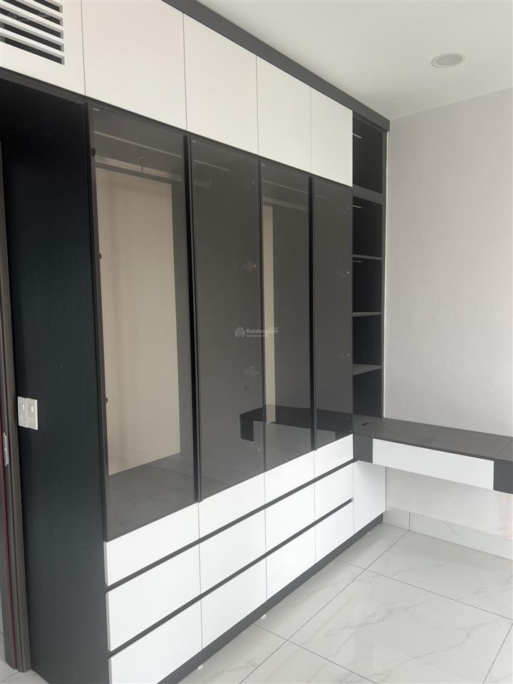 Siêu phẩm số nhà mặt phố quang trung  hà đông * 38m * 5 tầng thang máy * 10 tỷ, 2 ô tô tránh.