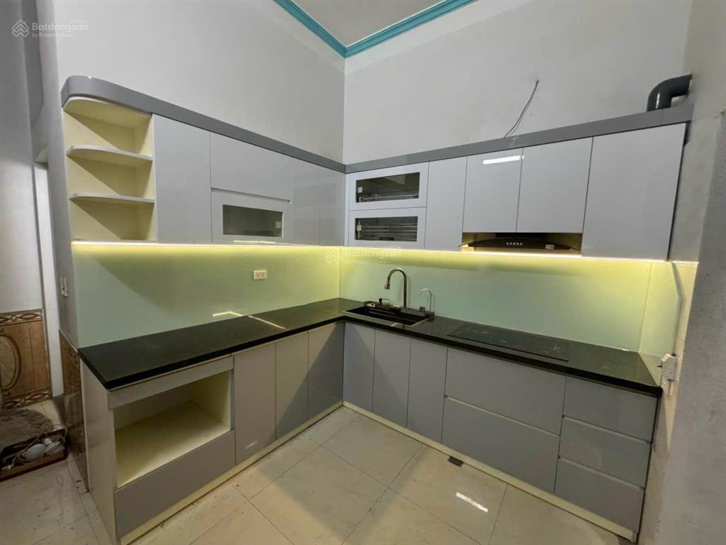 Chính chủ cần bán gấp căn ngô quyền hà đông * 33m2 6t mt3.4 giá 8.1tỷ hà đông. dũng 0903 476 ***.