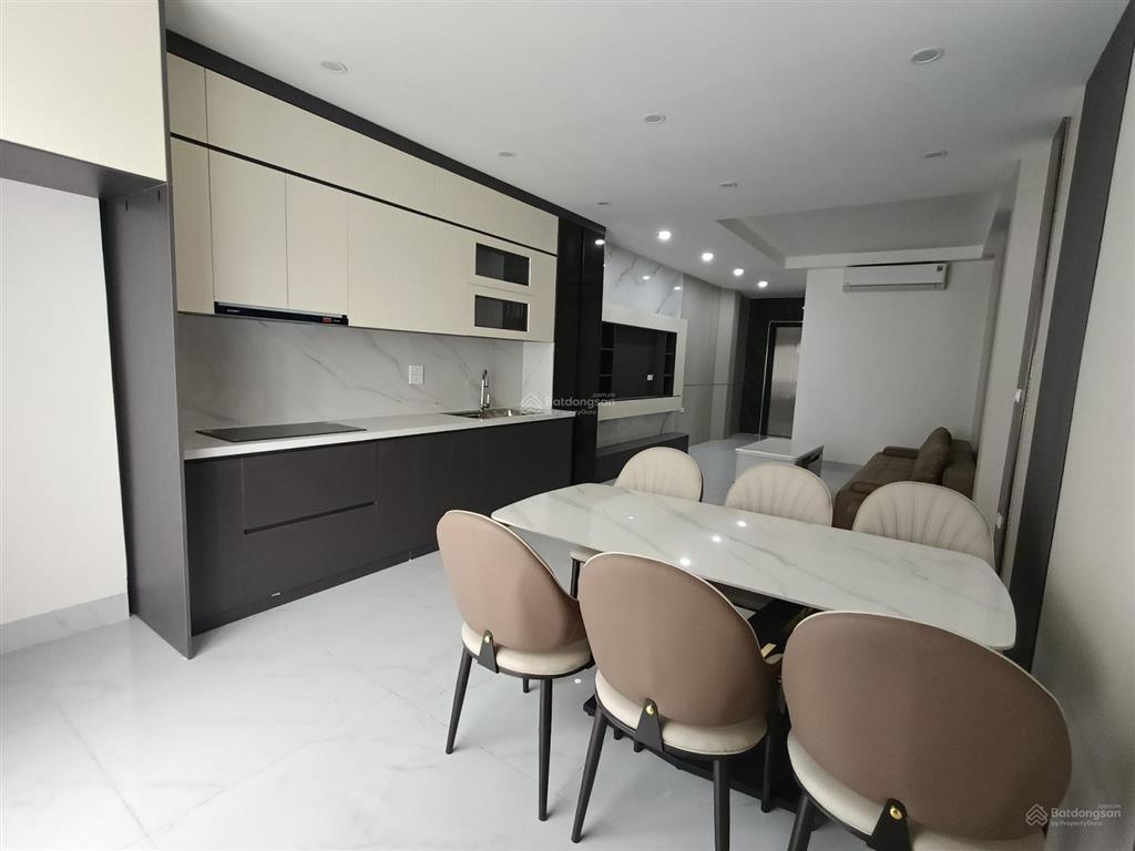 Hoa hậu lô góc dịch vụ liền kề văn phú hà đông, 50m² * 5 tầng thang máy full nội thất, 15.5 tỷ.