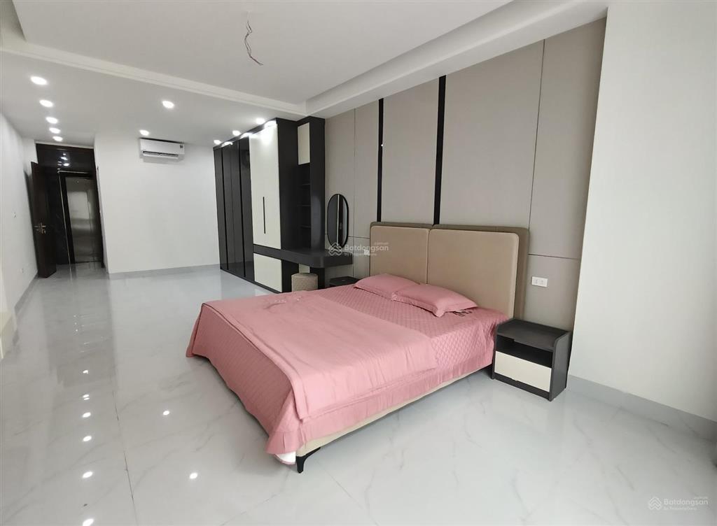 Hoa hậu lô góc dịch vụ liền kề văn phú hà đông, 50m² * 5 tầng thang máy full nội thất, 15.5 tỷ.