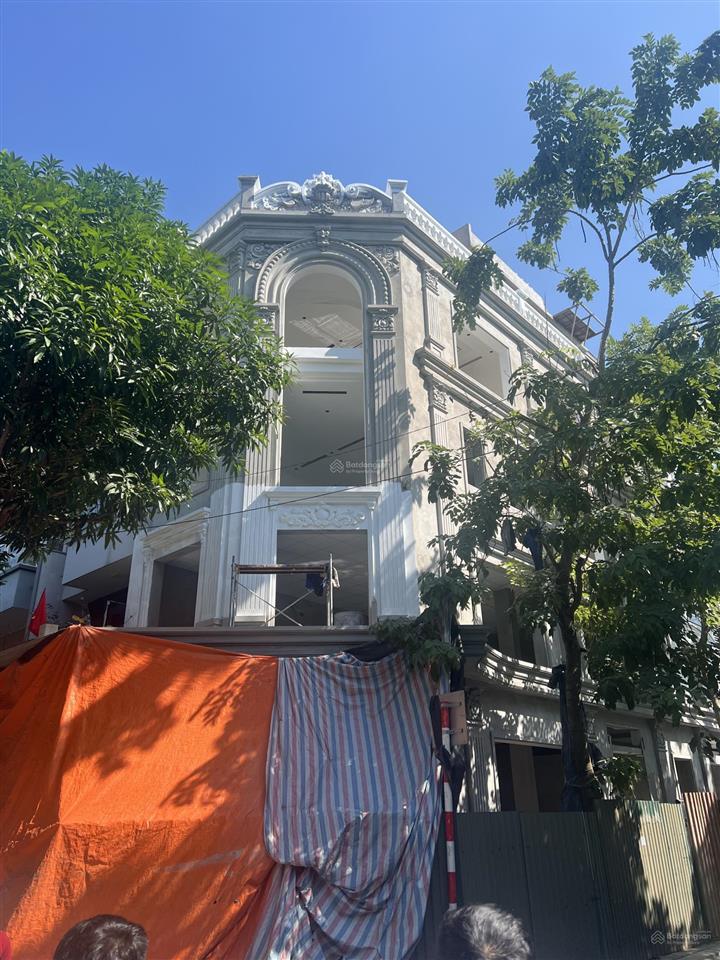 Siêu phẩm lô góc quyền lực ngô thì nhậm  hà đông * 45m² * 3 tầng * 14 tỷ * kinh doanh đỉnh.