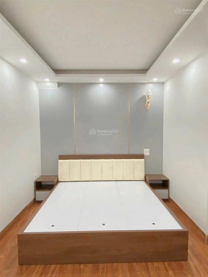 Bán nhà la khê hà đông gần đường quang trung 45m * 5tầng thang máy * full nội thất * nhĩnh 8,5tỷ .