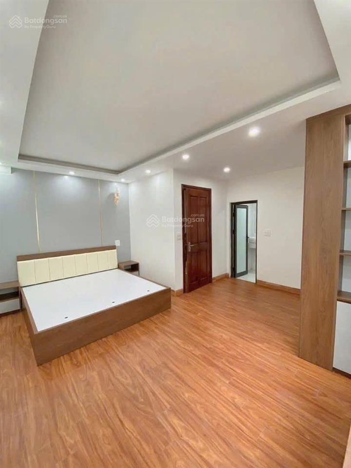 Bán nhà la khê hà đông gần đường quang trung 45m * 5tầng thang máy * full nội thất * nhĩnh 8,5tỷ .