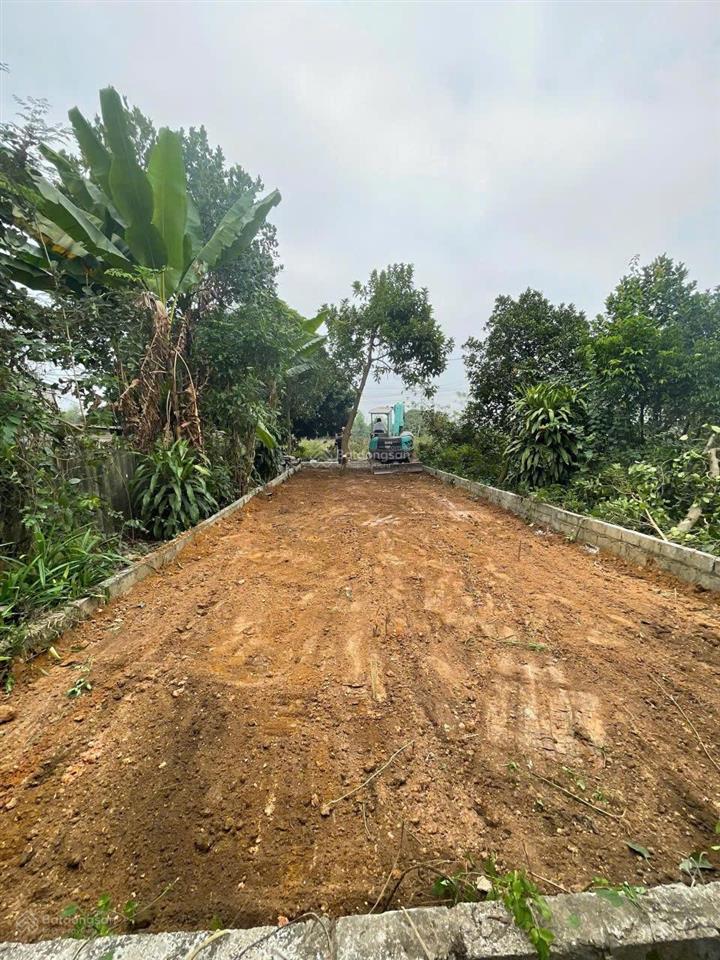 Bán đất đấu giá ô bàn cờ trung tâm xuân mai chương mỹ 80m đường 2 ô tô tránh giá nhỉnh 2 tỷ