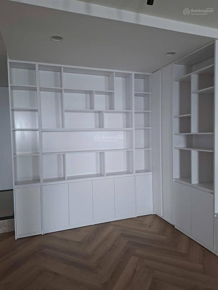Giảm sâu nhà tại ỷ la dương nội hà đông, 50m * 4tầng * giá 7tỷ ful nội thất , 2 ô tô tránh .
