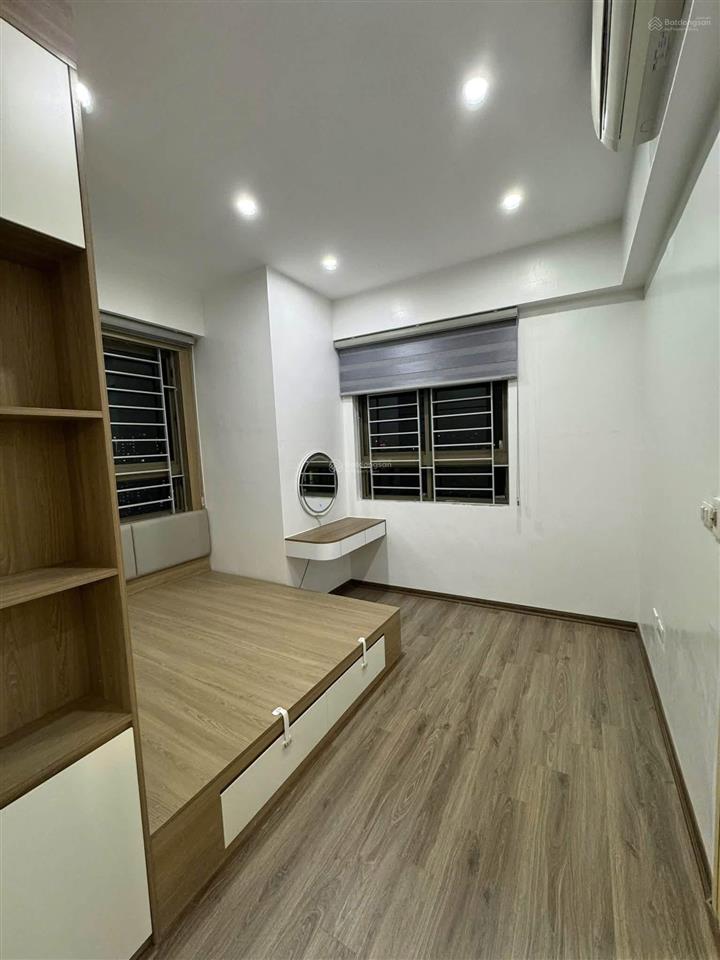 Giảm sâu nhà mặt phố quang trung hà đông, 58m * 3 tầng * giá 10.7 tỷ, kinh doanh tấp nập ngày đêm.