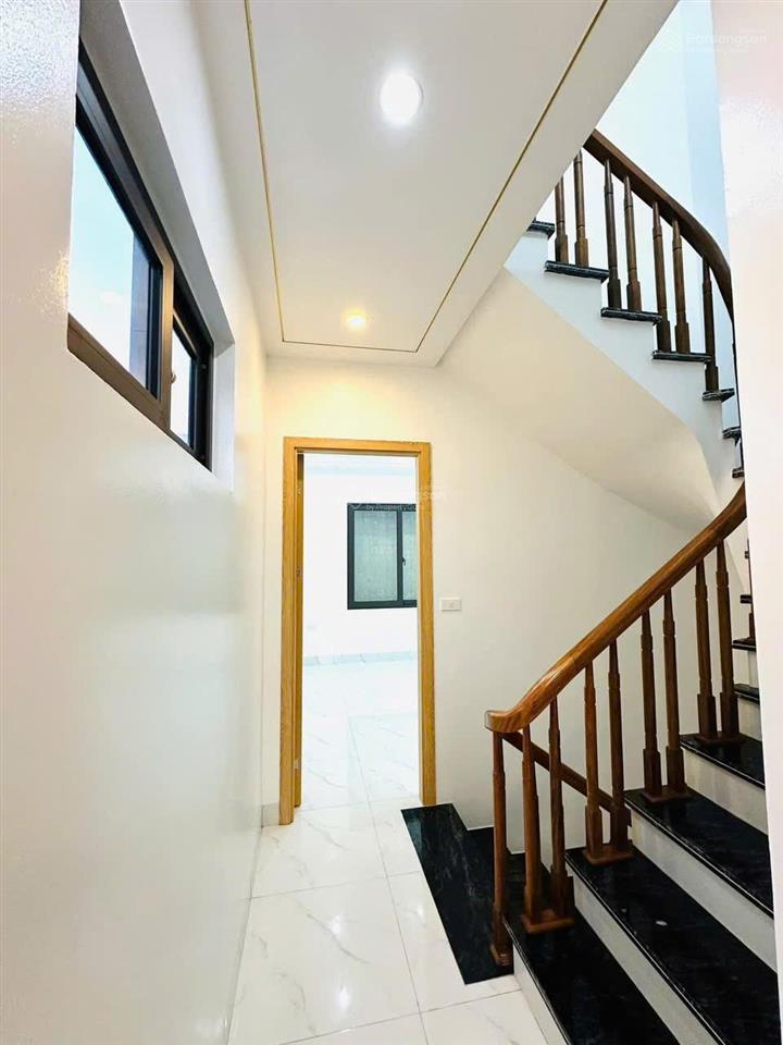 Giảm sâu nhà tại ngọc trục đại mỗ  nam từ liêm, 35m2 * 5 tầng * giá 5,2 tỷ, nhà đẹp ở ngay.
