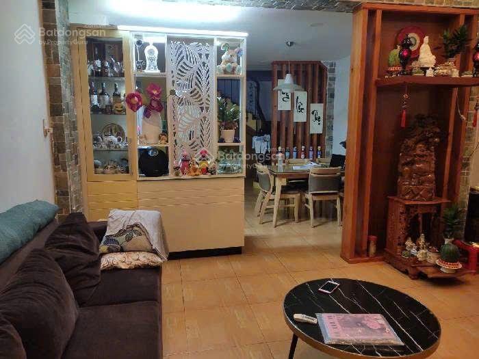 Bán nhà khu ks đệ nhất  50m2  ra sân bay 10 phút