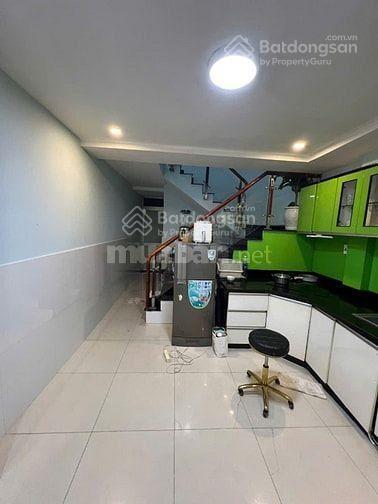 Khu vip ăn uống nguyễn tri phương  3,5 x 18m  giá 13,6 tỷ còn tl
