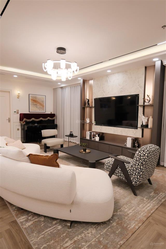 Căn hộ đập thông 5pn times city với tổng diện tích lên tới 187m2,  0989 840 ***
