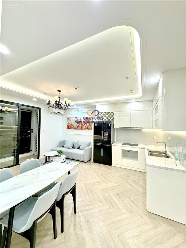 Chính chủ cần bán gấp căn 2pn diện tích 76m2 times city, có slot xe ô tô vĩnh viễn,  0989 840 ***