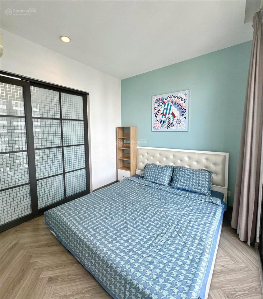 Chính chủ cho thuê căn 1 ngủ vào ở luôn tòa t8 times city view thoáng,  0989 840 ***