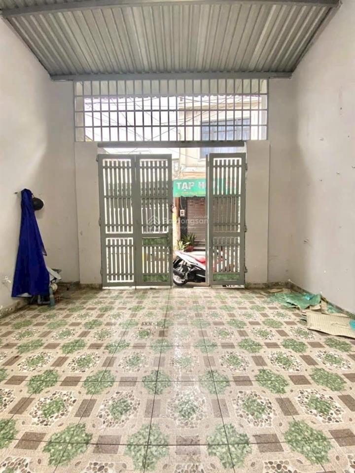 83m  6,5tỷ  1 tệt,1 lữn  đường phan văn hớn  ttn q12  (hxh )