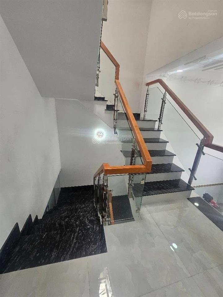 90m  9,880 tỷ  4tầng  đường 10m  phan văn hớn  tân thới nhất