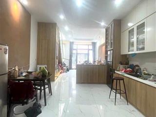 95m  5,990 tỷ  2 tầng,trưởng chinh tân thới nhất02 ,q12  hẻm 5m xe hơi