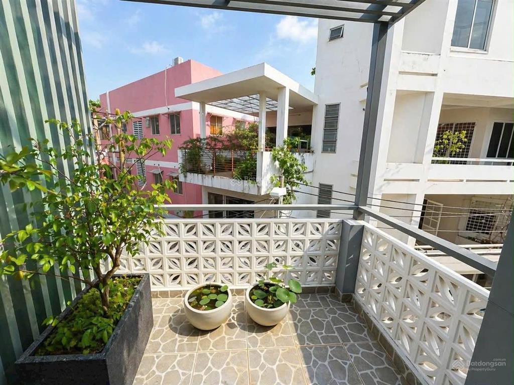 Mặt tiền kinh doanh lê tự tài phú nhuận  3 tầng  kề chợ nguyễn đình chiểu  72m  16,8tỷ  đxt