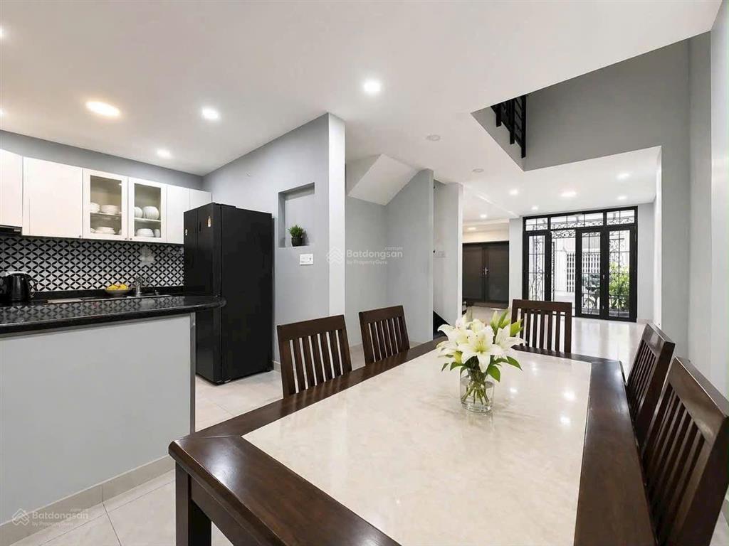 Mặt tiền kinh doanh lê tự tài phú nhuận  3 tầng  kề chợ nguyễn đình chiểu  72m  16,8tỷ  đxt
