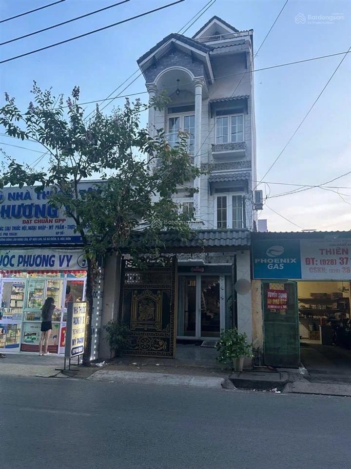 Mặt tiền kinh doanh sầm uất  hậu lân  bà điểm  hóc môn  5tầng  đường 10m xe tải tránh 