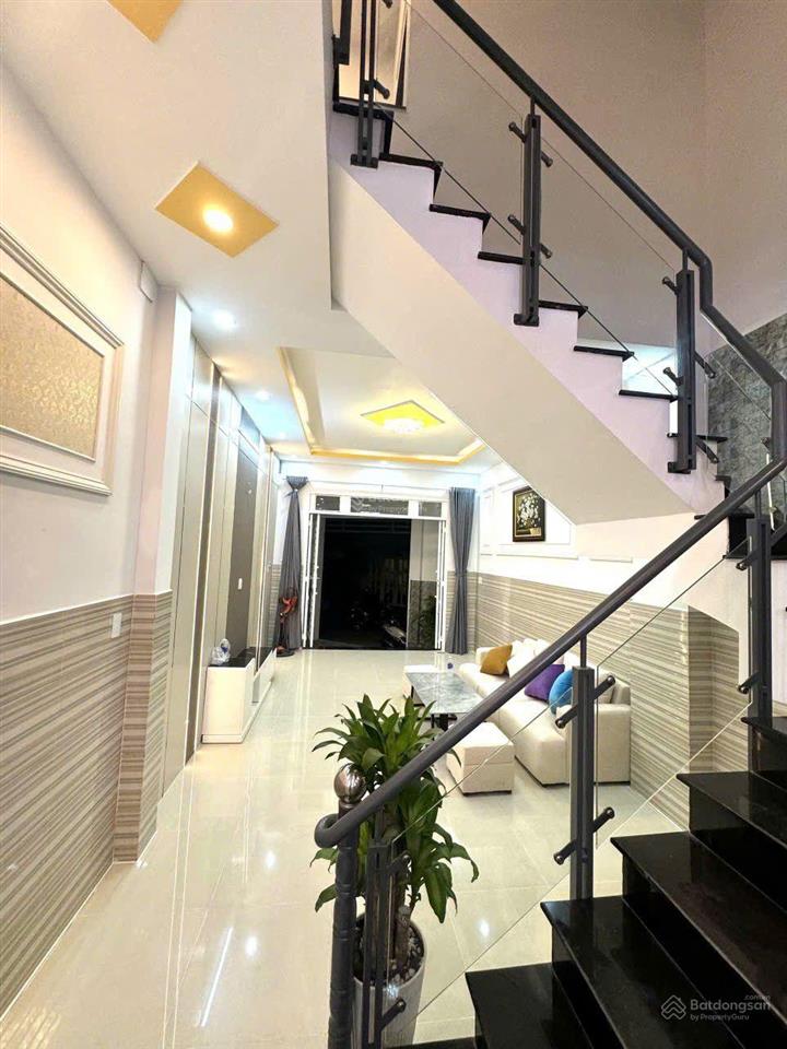 Hẽm ô tô nhà mới keng chỉ việc sách vali vào ở 3pn, 2wc, 58m2, 5,15 tỷ tại mã lò, hàng hot!