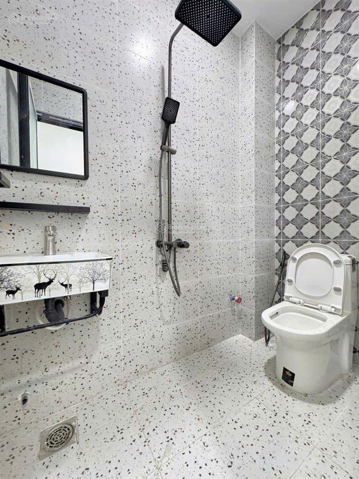 Đầu tư cực tốt  chốt là lời ngay  nhà đẹp đường hưng nhơn, đang cho thuê 10tr/tháng